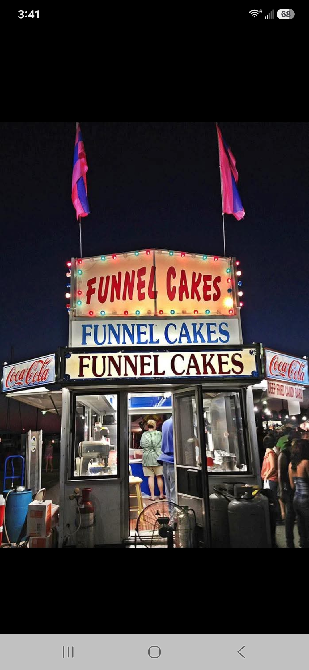 Food, Vendors, and Amusements on the Parkway